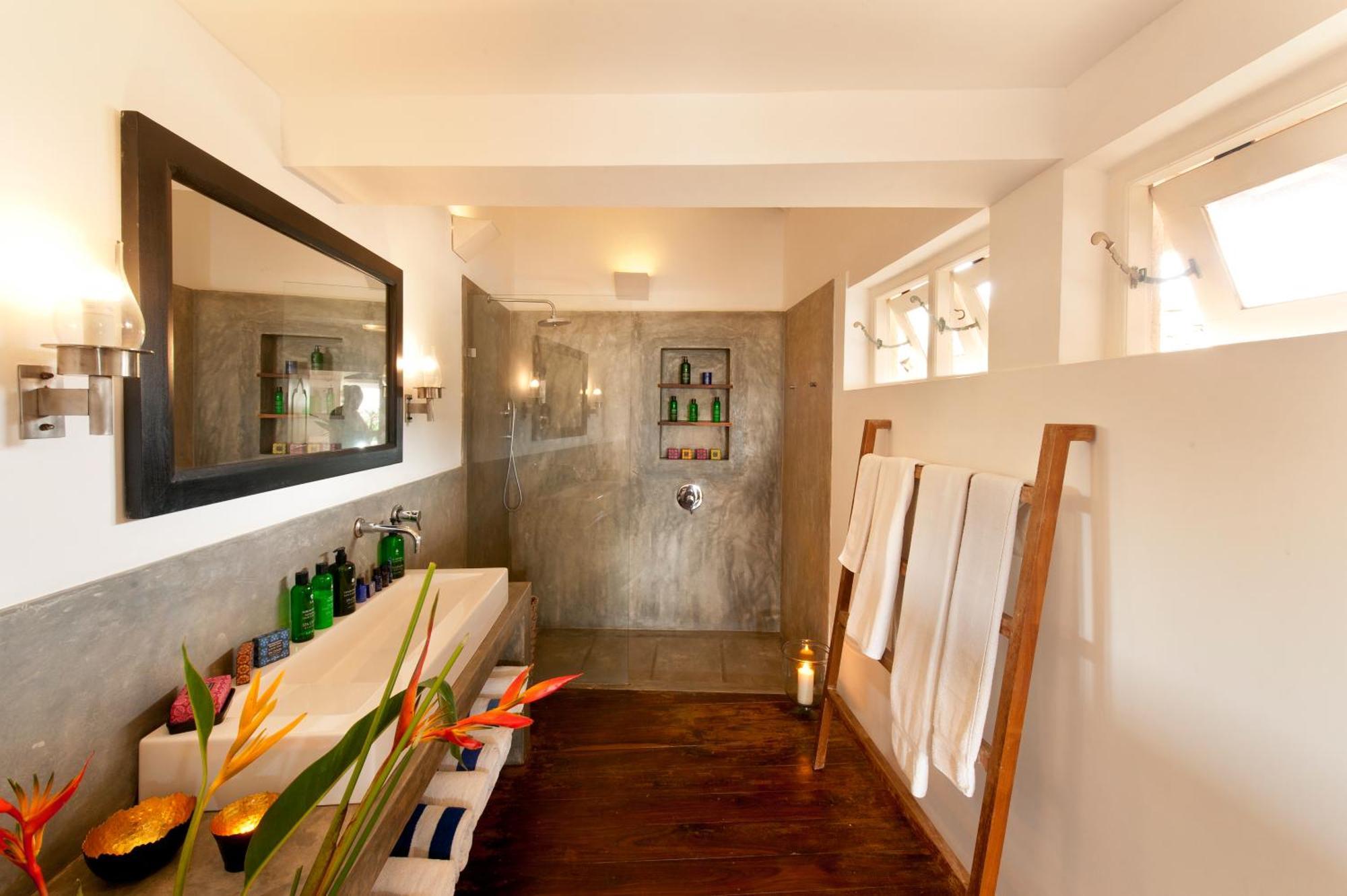 A 03 Bedroom Villa In Galle Fort With Roof Terrace & Pool Екстер'єр фото